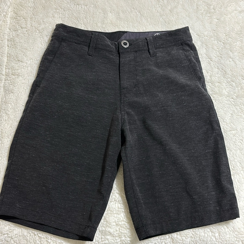 Boys volcom shorts